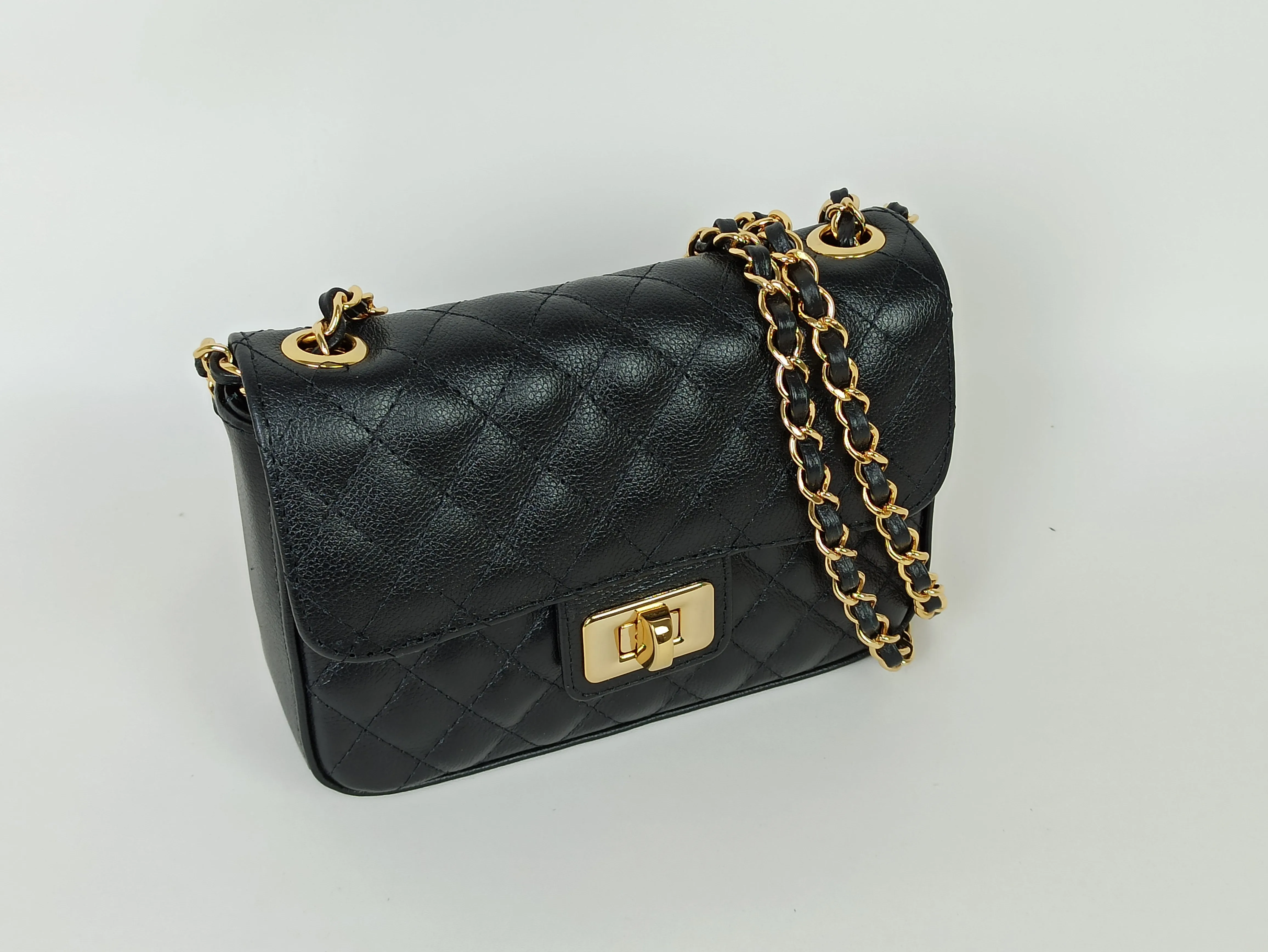 bolsa-mini-couro-preta-b149105_2