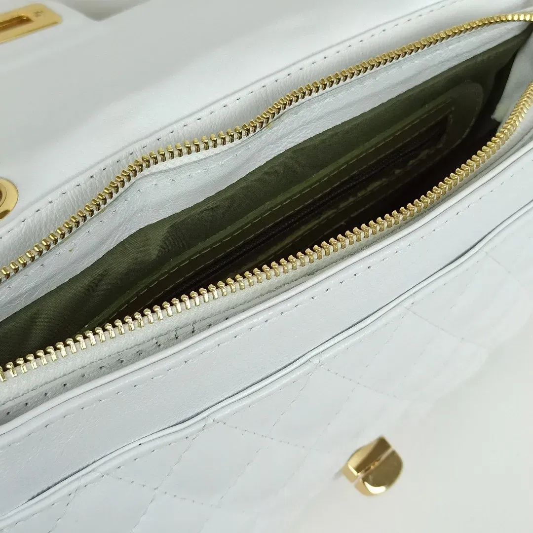 bolsa-transversal-couro-branca-b145622_5