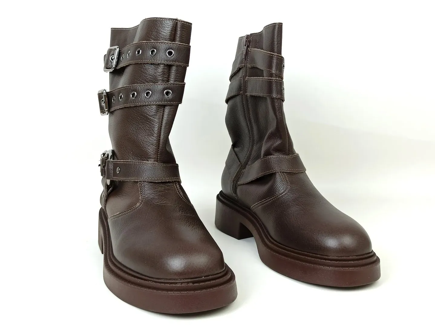 bota-cano-medio-couro-bico-redondo-marrom-530611513_3