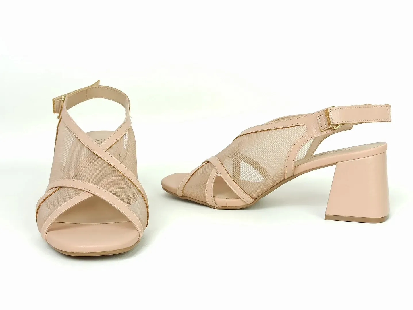 sandalia-couro-salto-bloco-bico-quadrado-nude-443aa5017_4