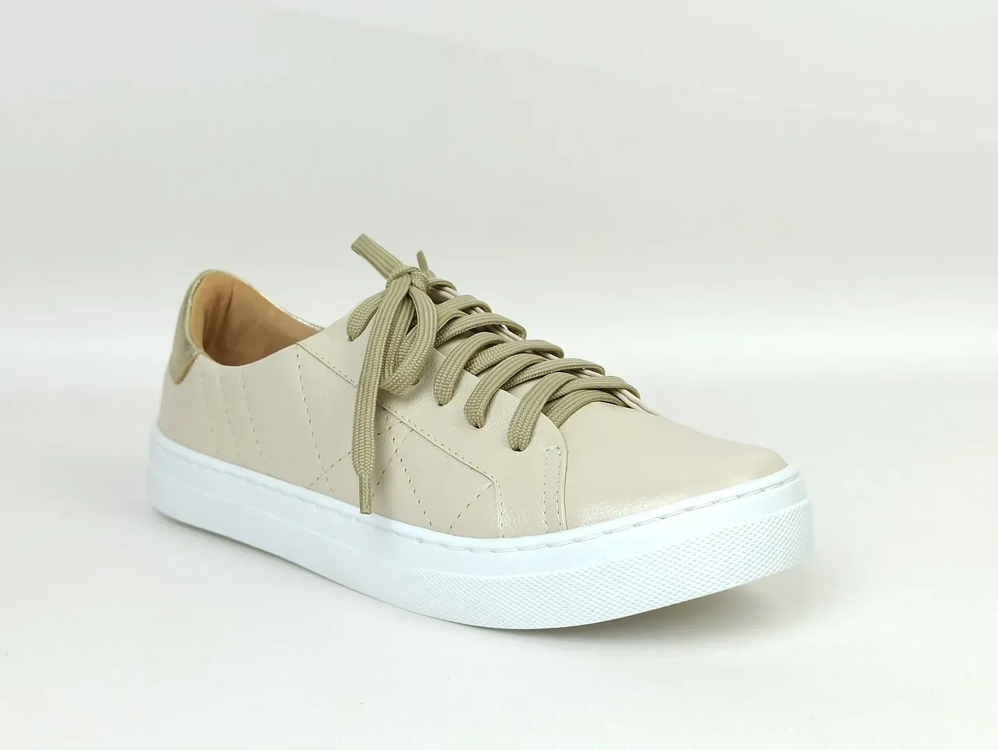 tenis-couro-solado-emborrachado-bico-redondo-gelo-40002901_2