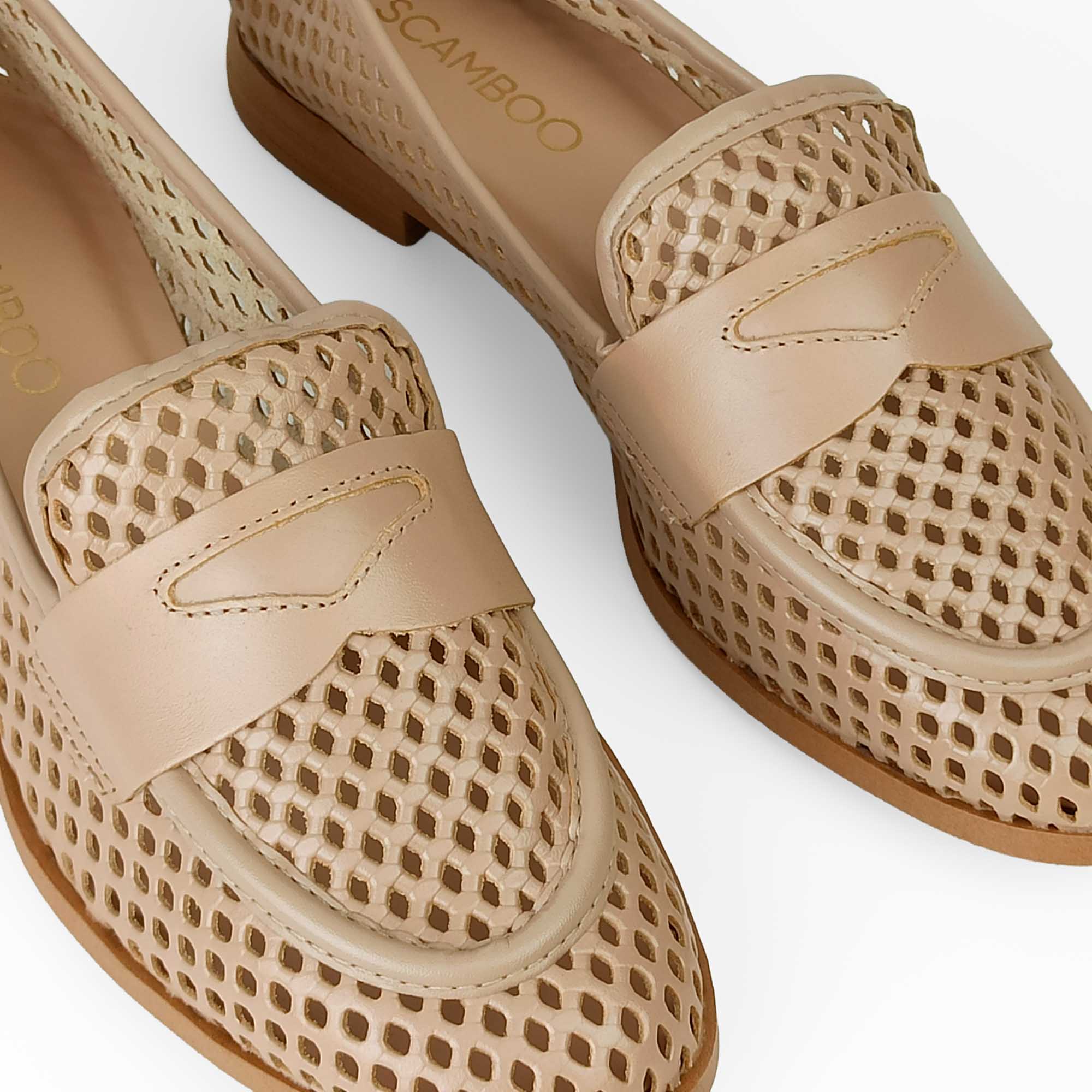 mocassim-couro-bico-redondo-nude-115040252_5