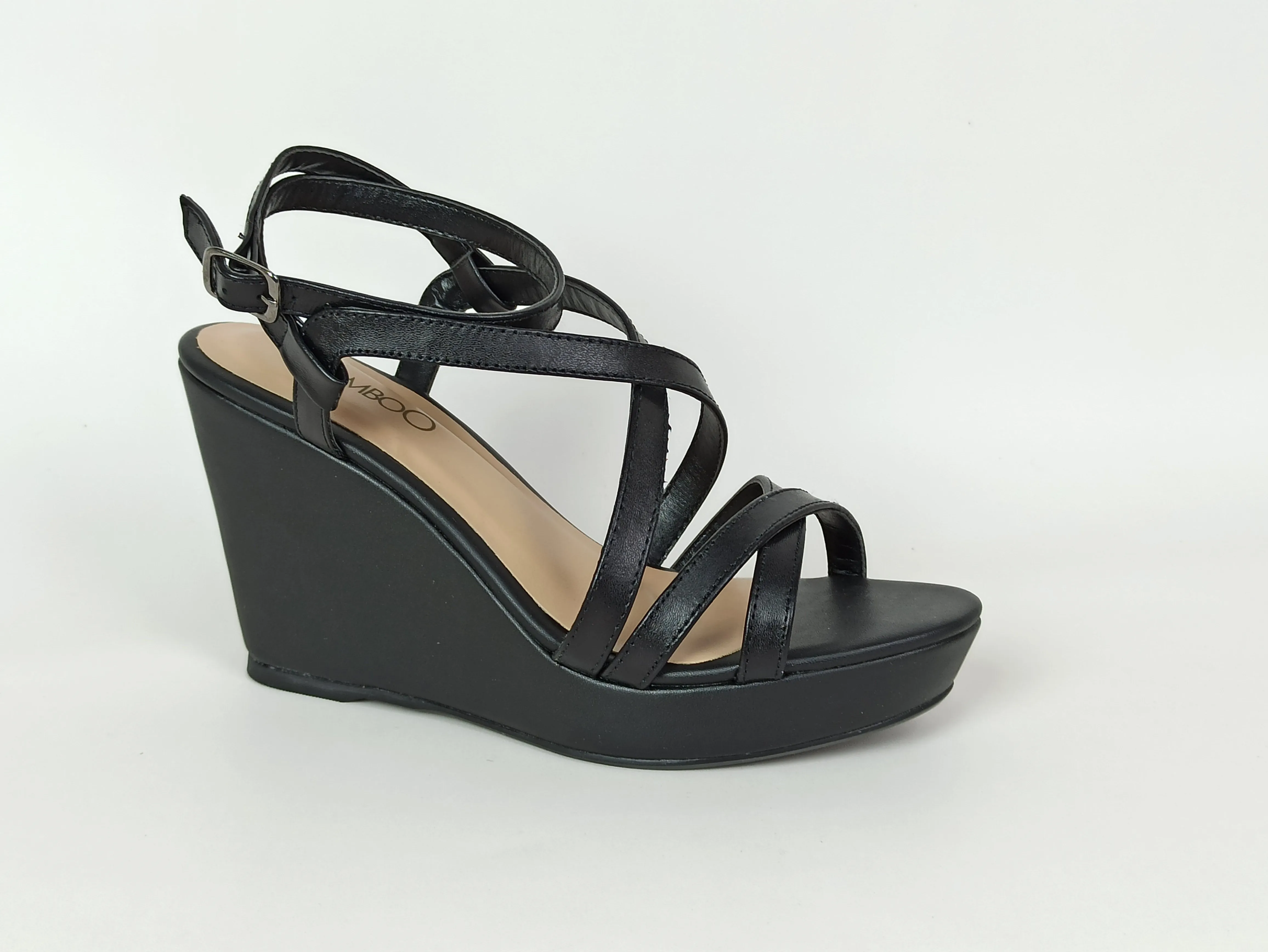 sandalia-anabela-couro-salto-alto-bico-redondo-preta-307aa4836_1