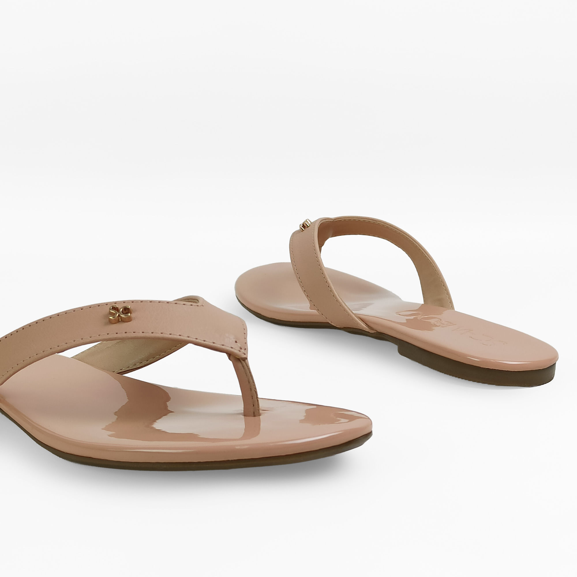 sandalia-rasteira-bico-redondo-rosada-30000080_5