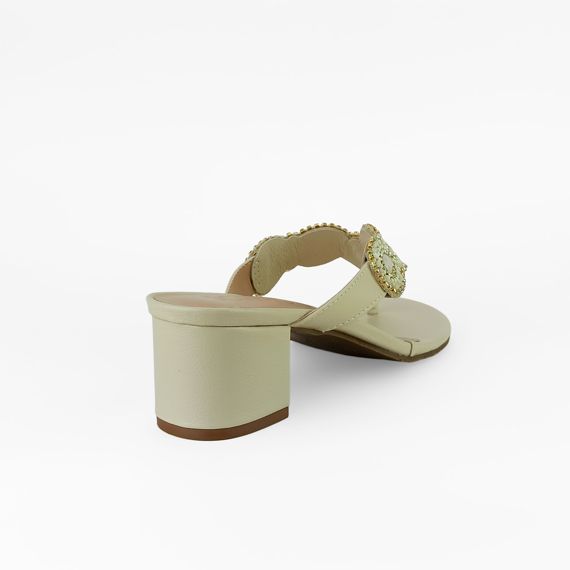 tamanco-couro-salto-baixo-bloco-bico-amendoado-off-white-20813201_6