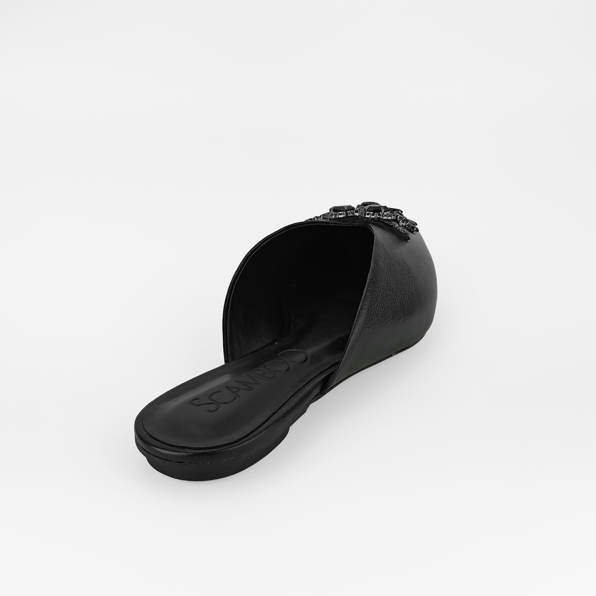 mule-couro-metalizado-bico-fino-preto-57602202_6