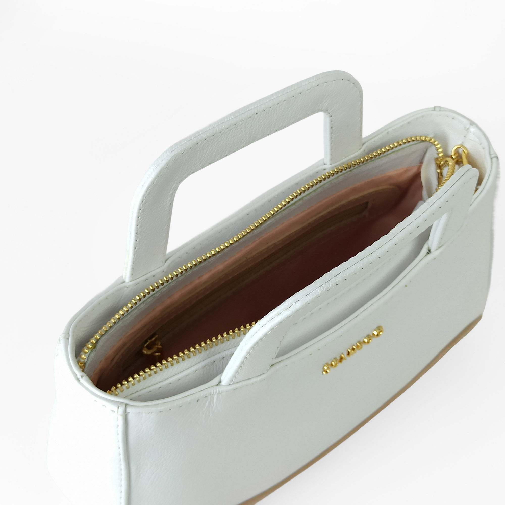 bolsa-transversal-couro-pequena-branca-b198001_8