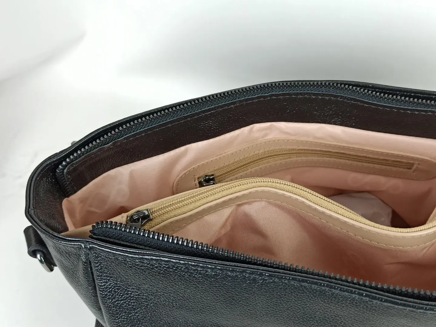 bolsa-tote-couro-grande-preta-b200306_7