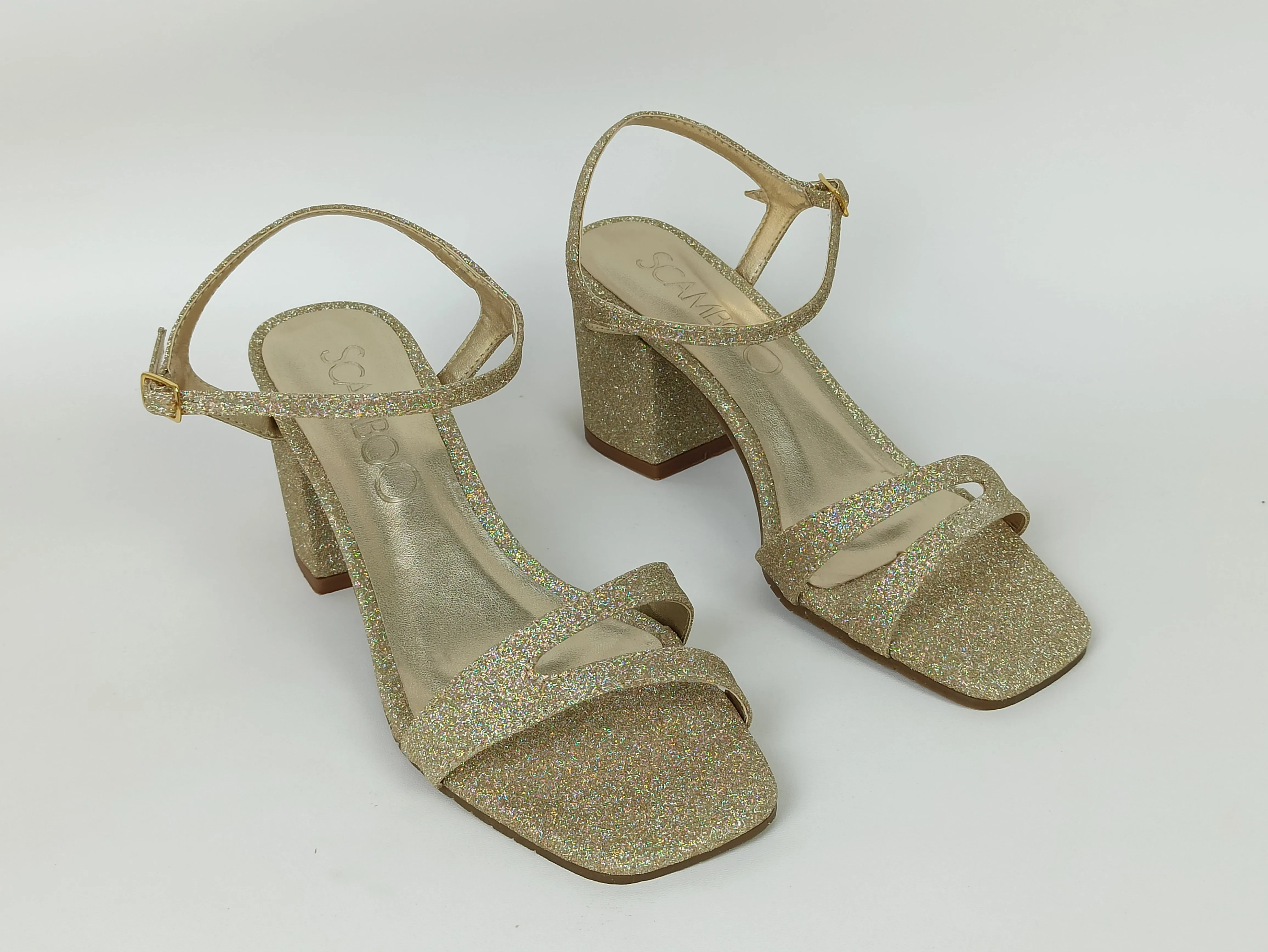 sandalia-glitter-salto-baixo-bloco-bico-quadrado-dourada-55002401_4