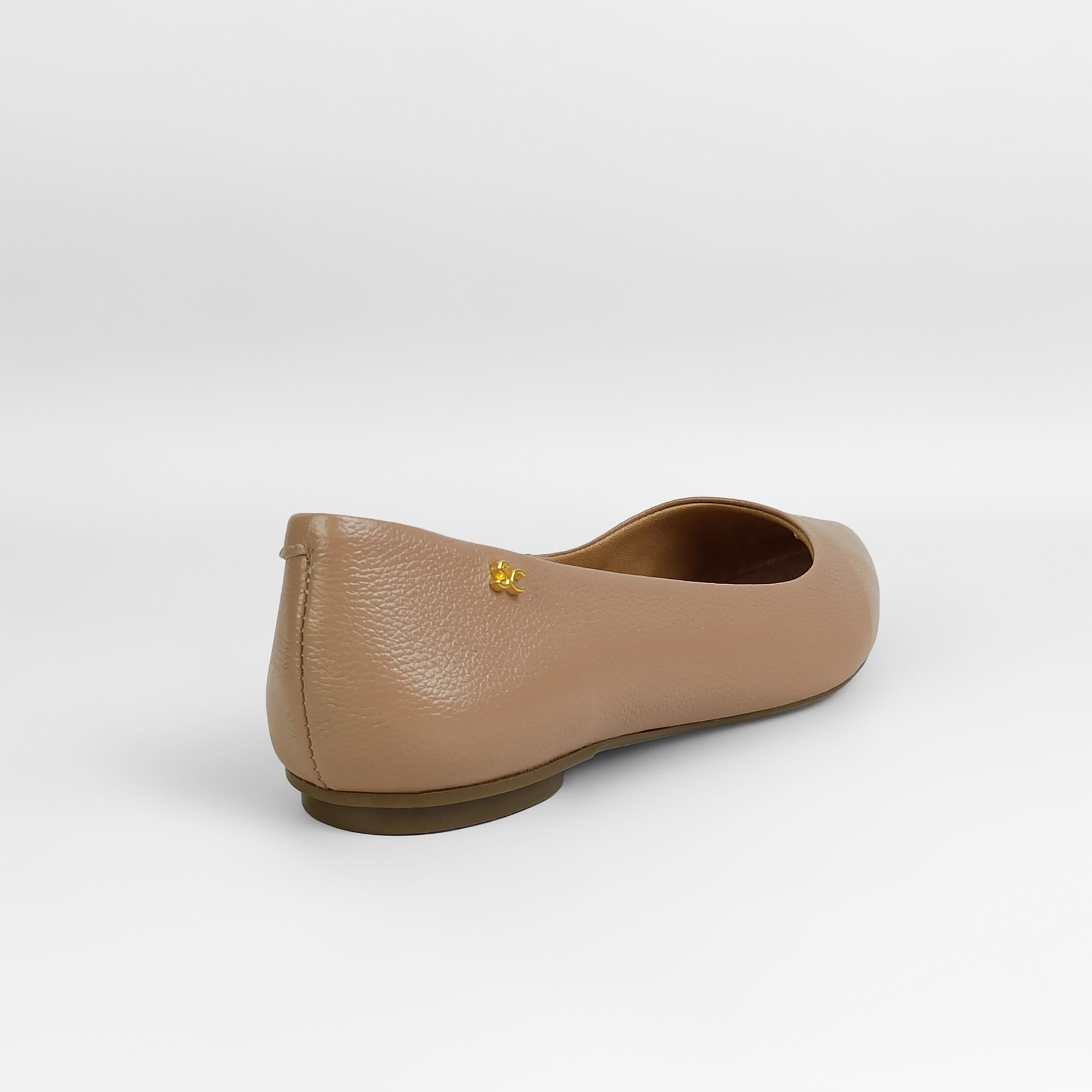 sapatilha-couro-bico-fino-nude-17604384_4