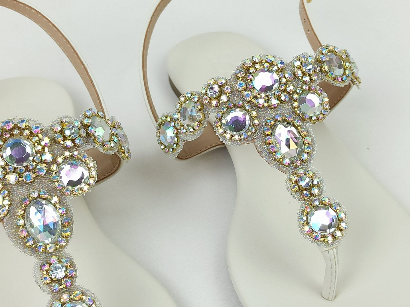 sandalia-rasteira-bico-redondo-off-white-30020103_5