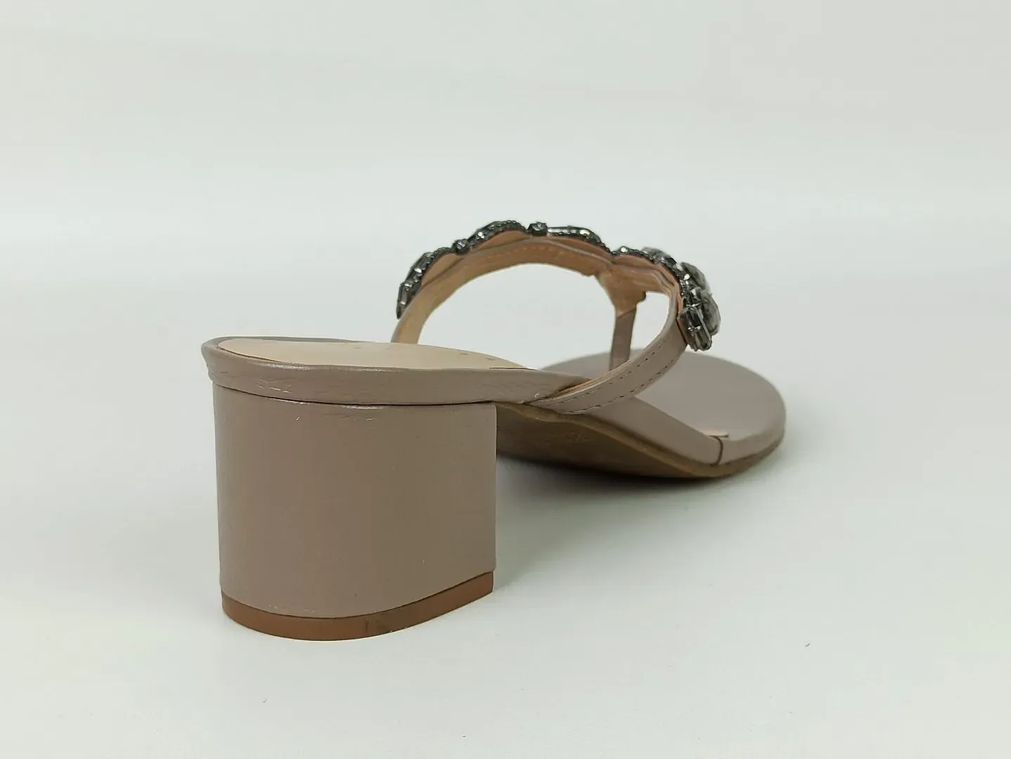 sandalia-couro-salto-medio-bloco-bico-redondo-20812902_3