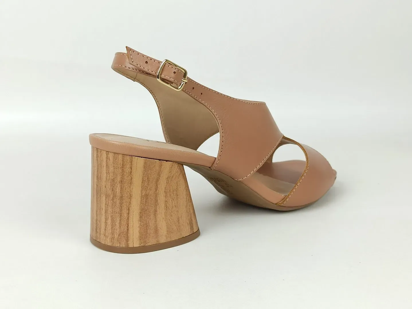 sandalia-couro-salto-medio-bloco-bico-quadrado-nude-378aa5018_4