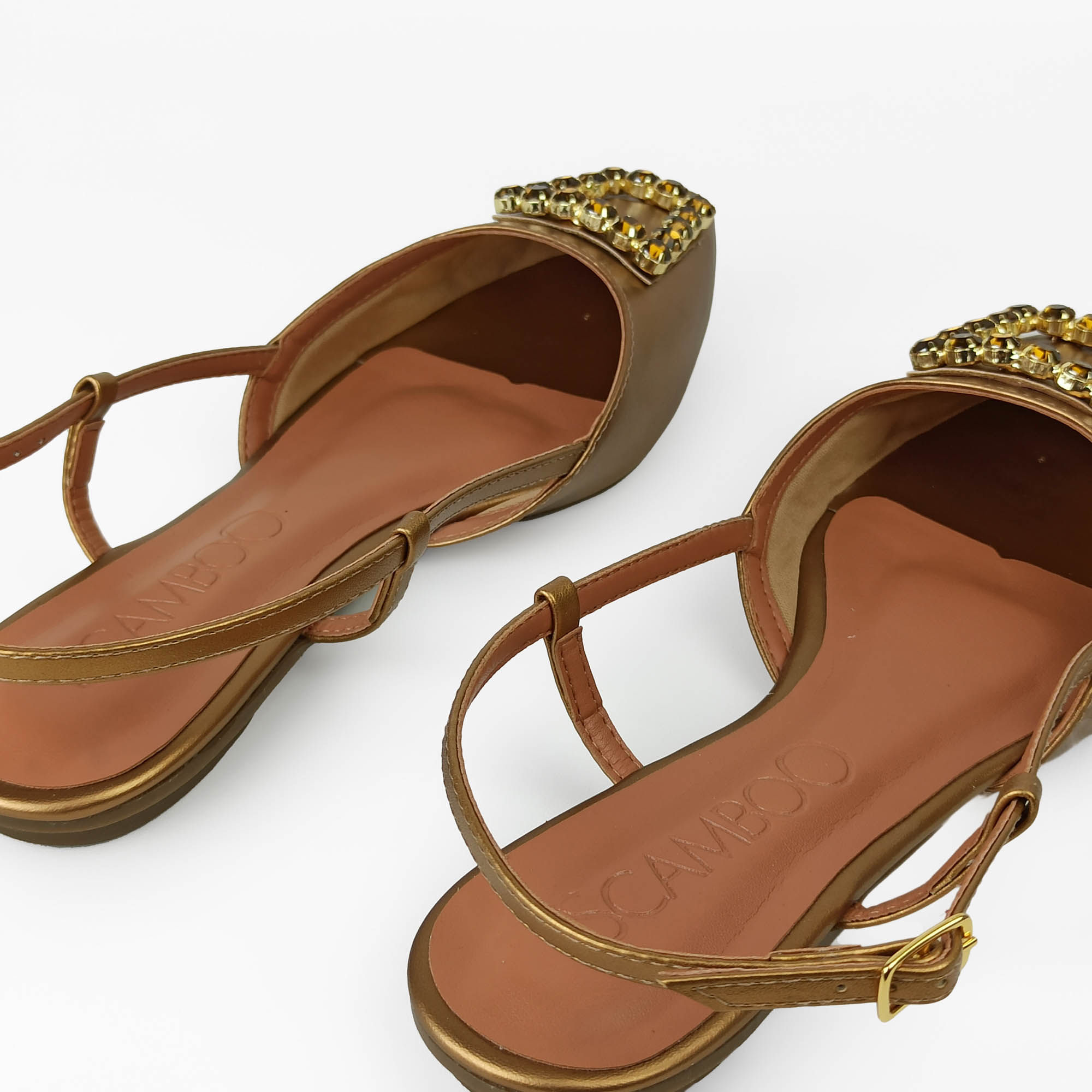 sapatilha-metalizada-bico-fino-bronze-17613501_5