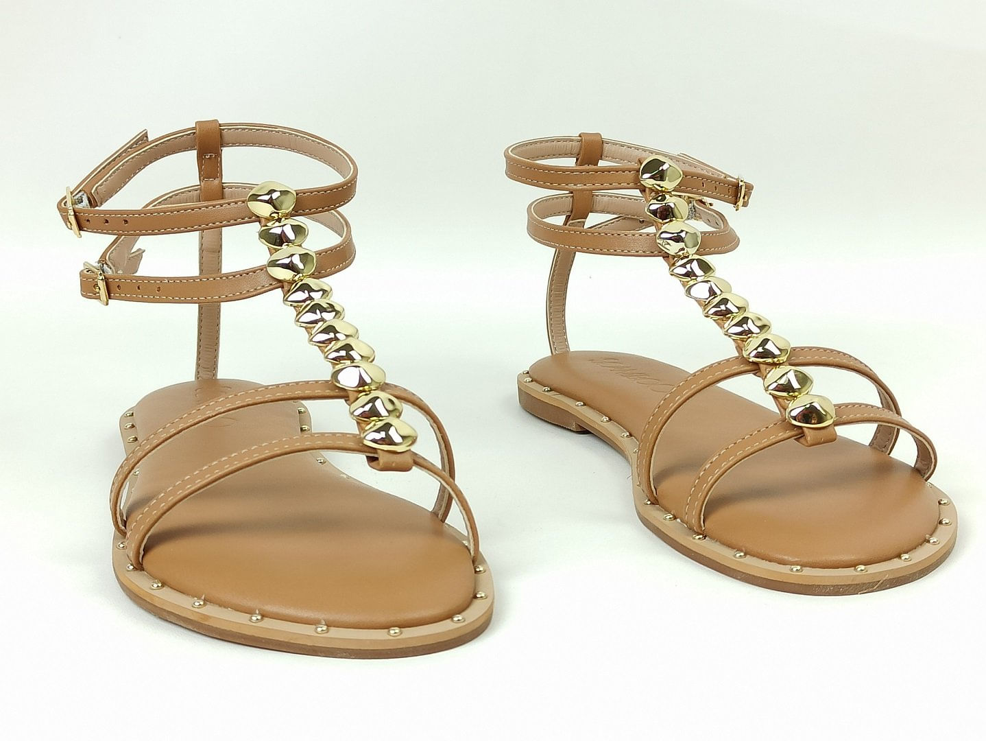 sandalia-rasteira-bico-redondo-bege-160101_3