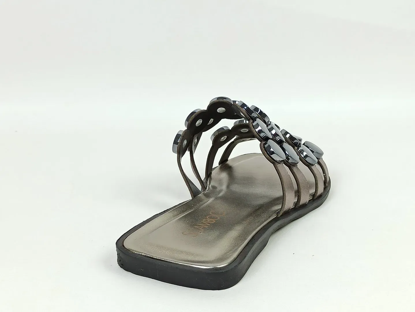 sandalia-rasteira-metalizada-couro-bico-quadrado-onix-446aa4662_3