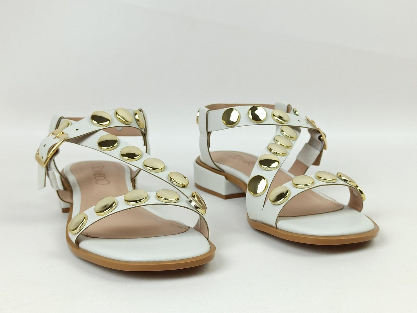 sandalia-salto-baixo-bloco-bico-quadrado-off-white-2900126_3