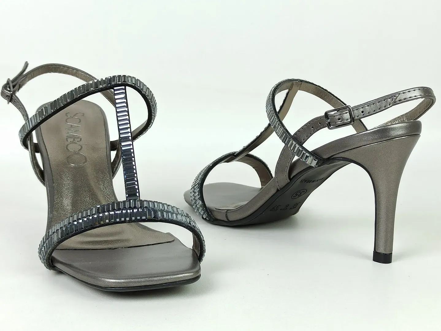 sandalia-metalizada-salto-fino-bico-quadrado-onix-53502105_5