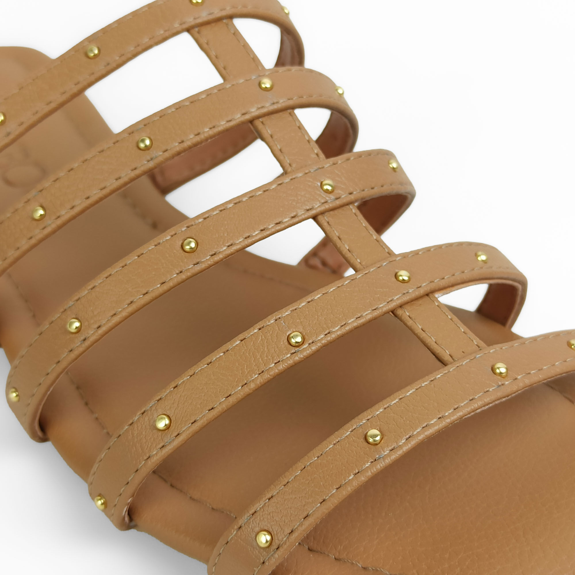 sandalia-rasteira-bico-quadrado-ambar-58704802_5