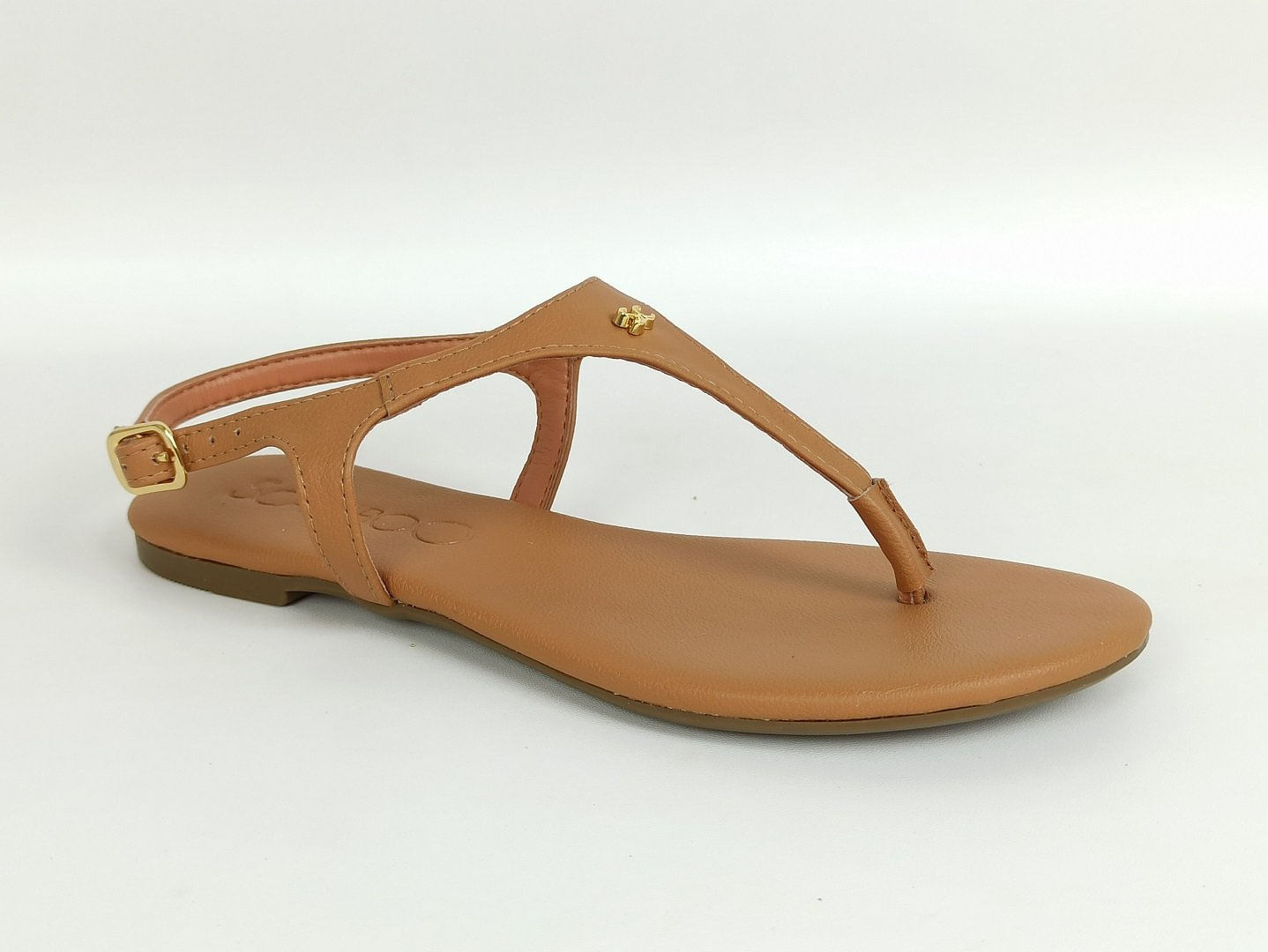 sandalia-rasteira-bico-redondo-bege-300001100_2