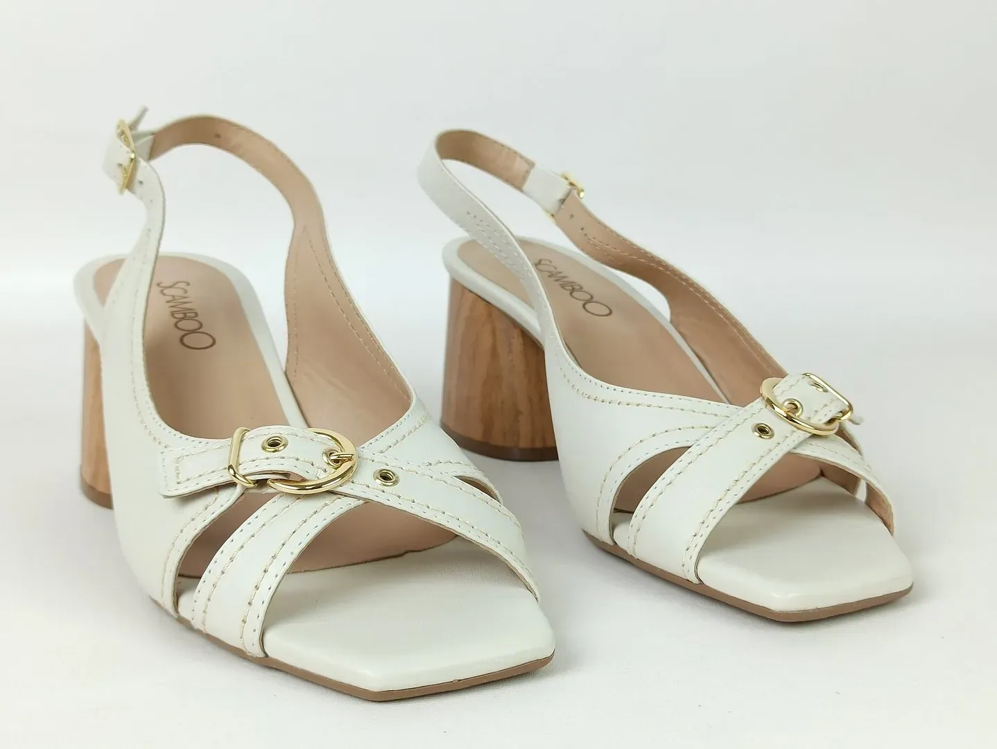 sandalia-salto-medio-bloco-bico-quadrado-off-white-378aa5072_4