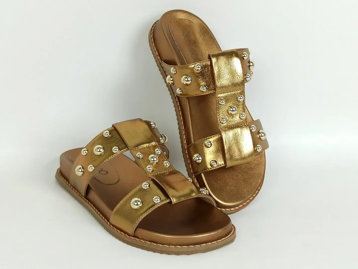 papete-metalizada-couro-bico-redondo-bronze-442aa4898_6