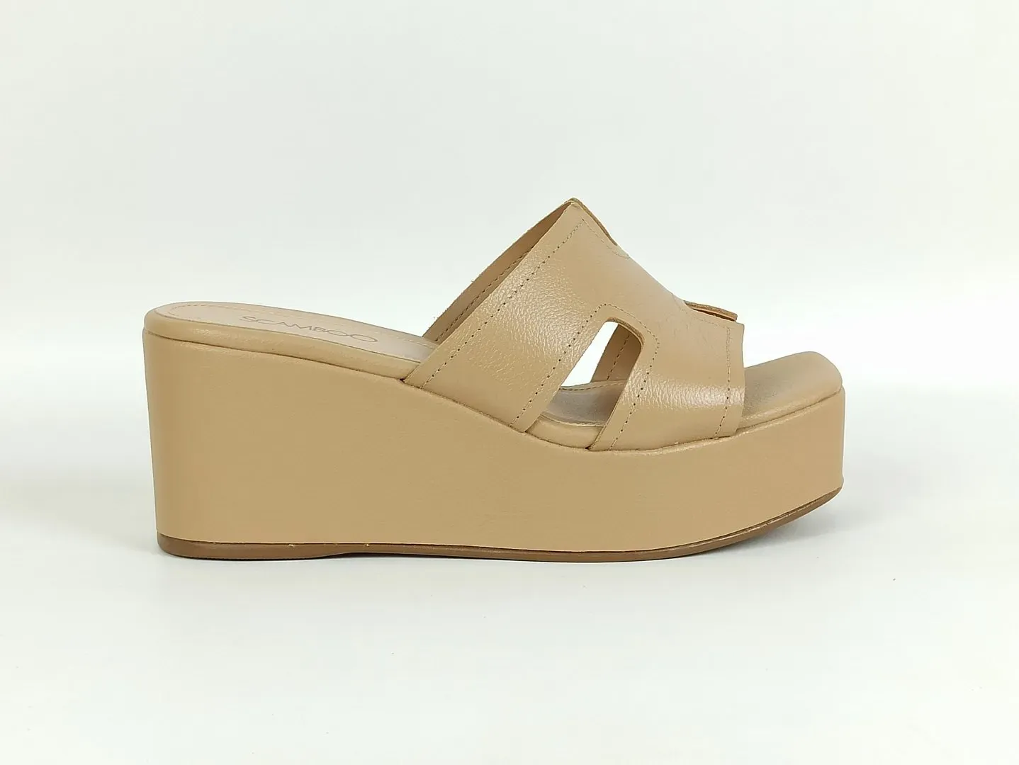 tamanco-couro-salto-alto-plataforma-bico-amendoado-areia-14057375_2