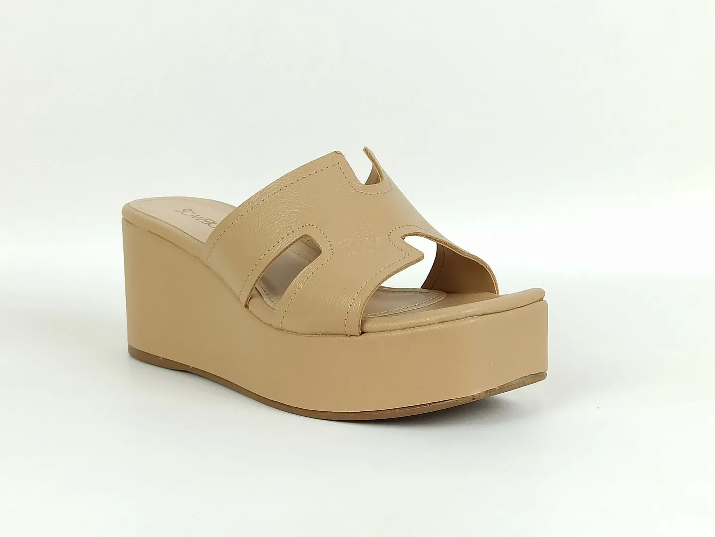 tamanco-couro-salto-alto-plataforma-bico-amendoado-areia-14057375_3