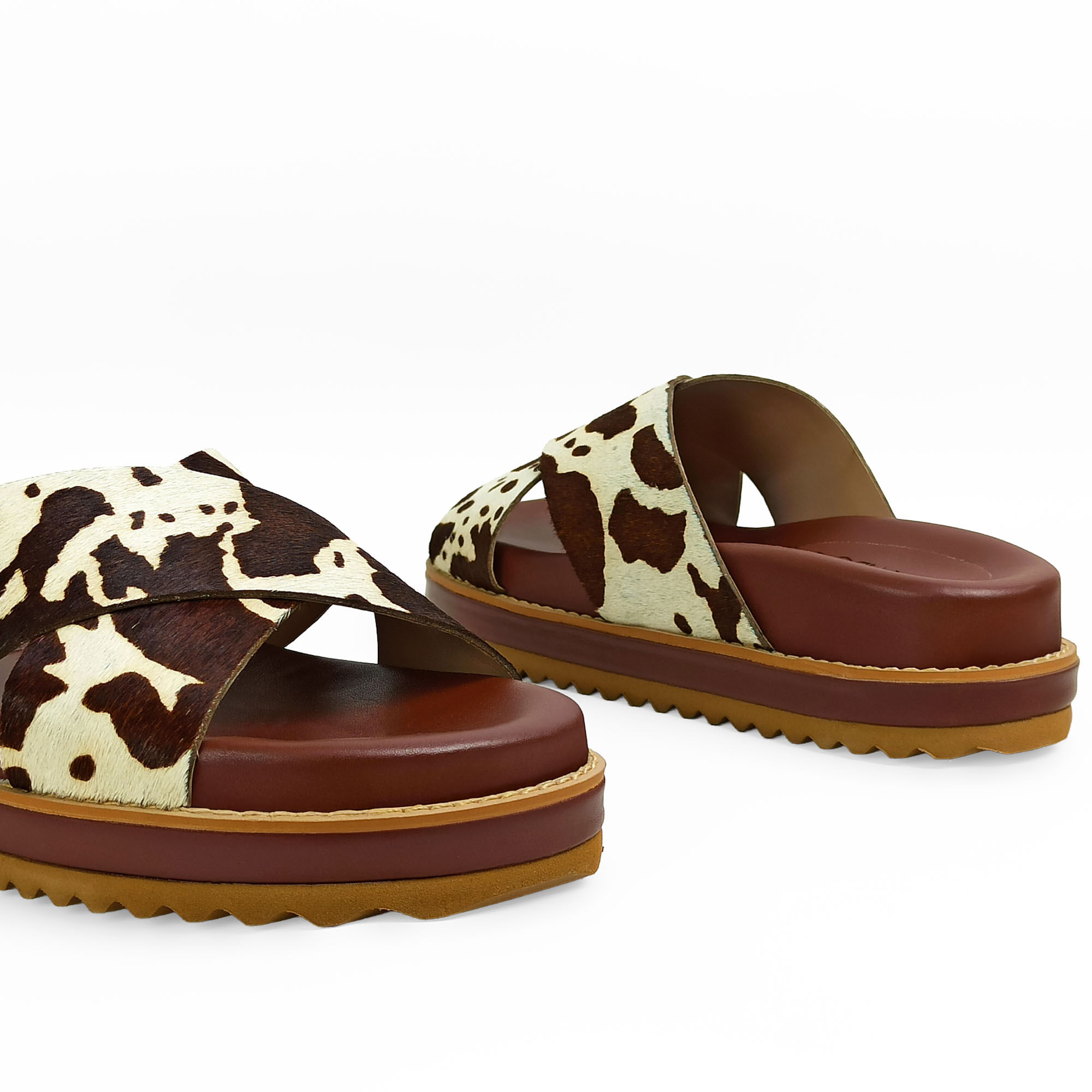 papete-couro-salto-tratorado-marrom-1256314_5