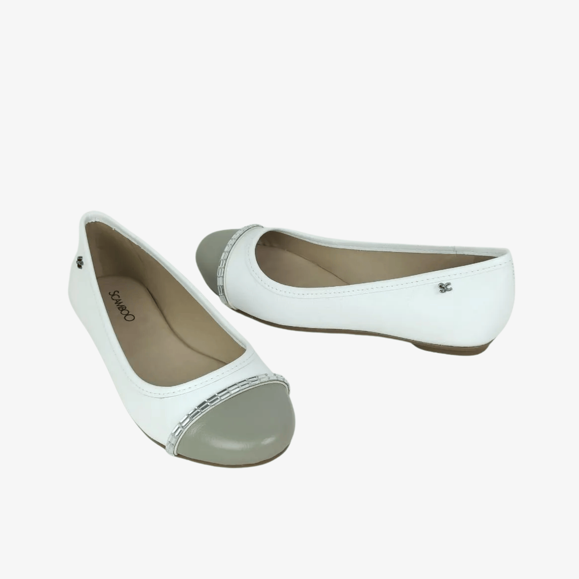 scamboo---5625704---fly-branco-5625704_1