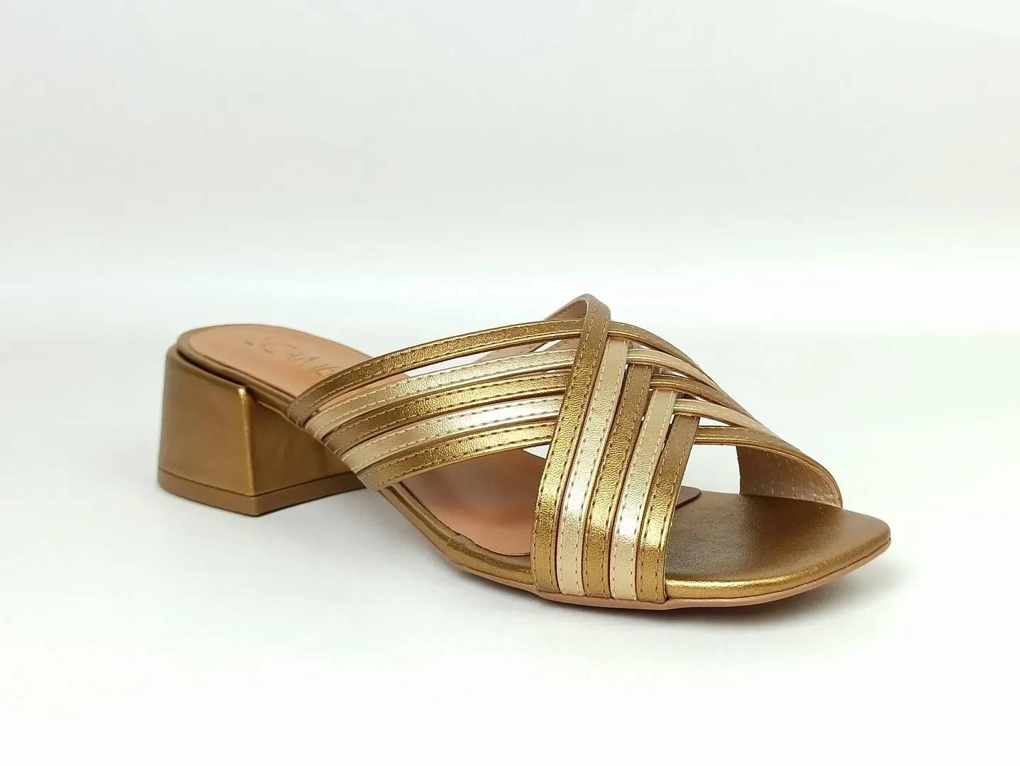 tamanco-metalizado-salto-baixo-bloco-bico-quadrado-bronze-56001201_2