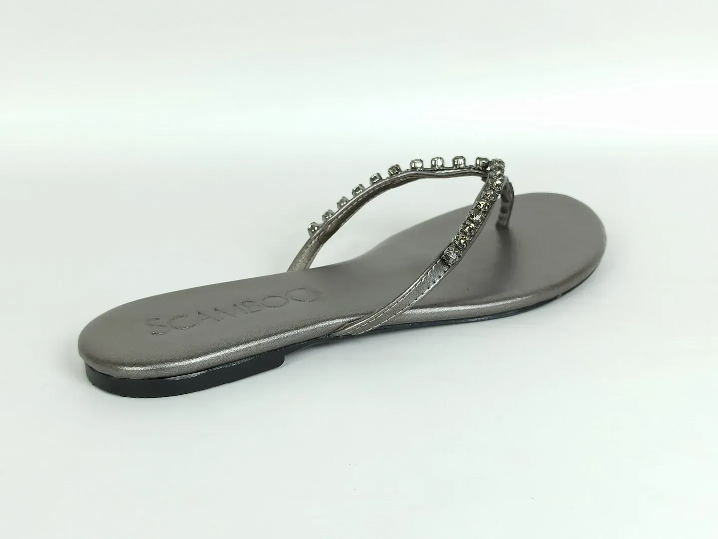 sandalia-rasteira-bico-redondo-prata-30018901_3