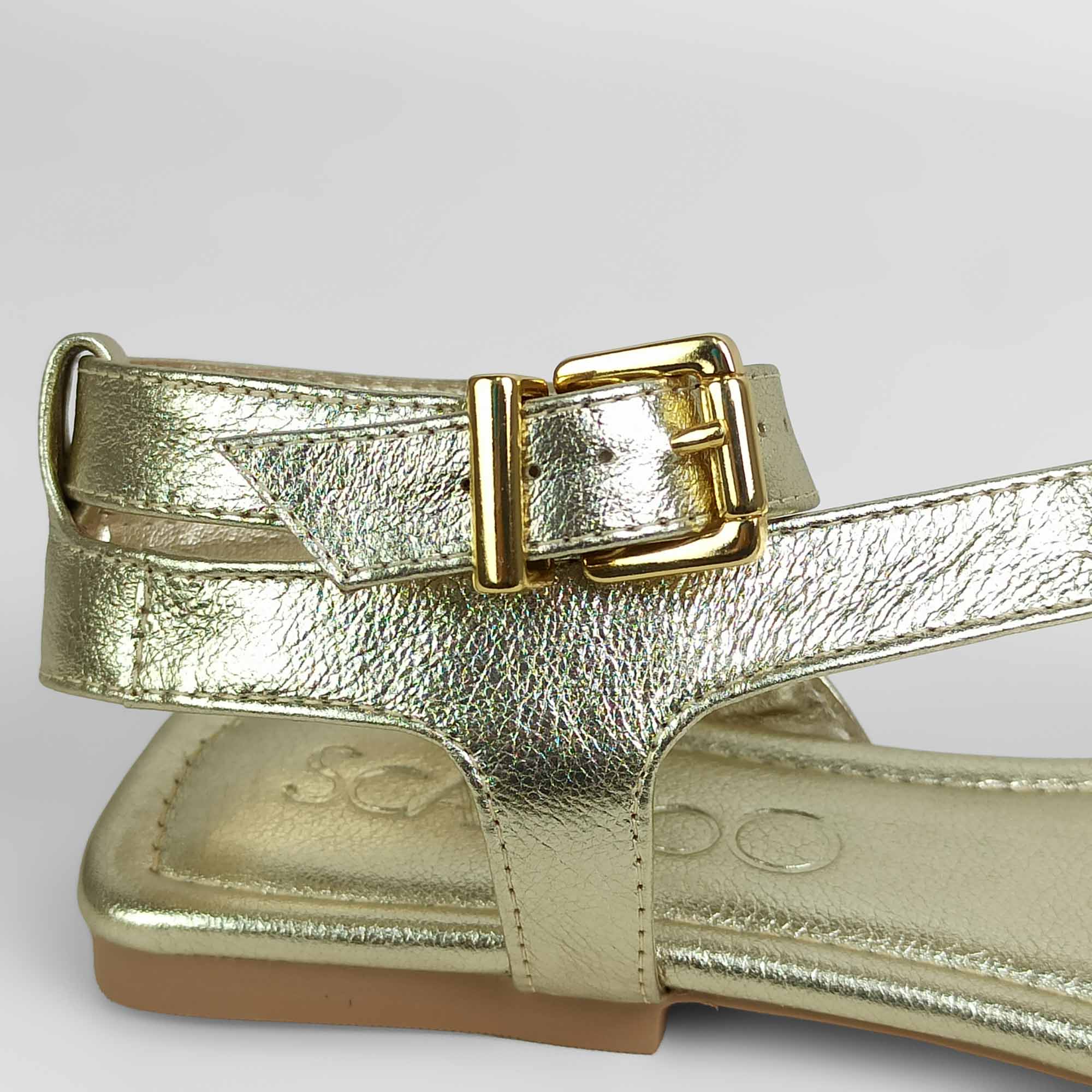 sandalia-rasteira-couro-metalizado-dourado-58704701_5