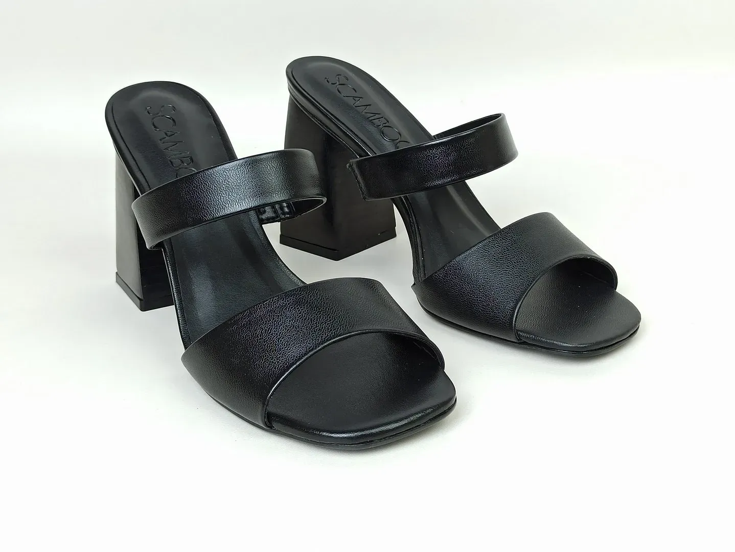 sandalia-couro-salto-alto-bloco-bico-quadrado-preta-56500801_3