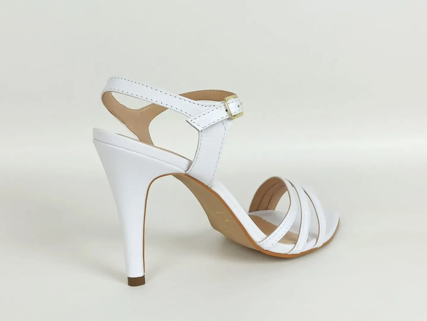 sandalia-salto-alto-fino-bico-folha-branca-361aa5010_3