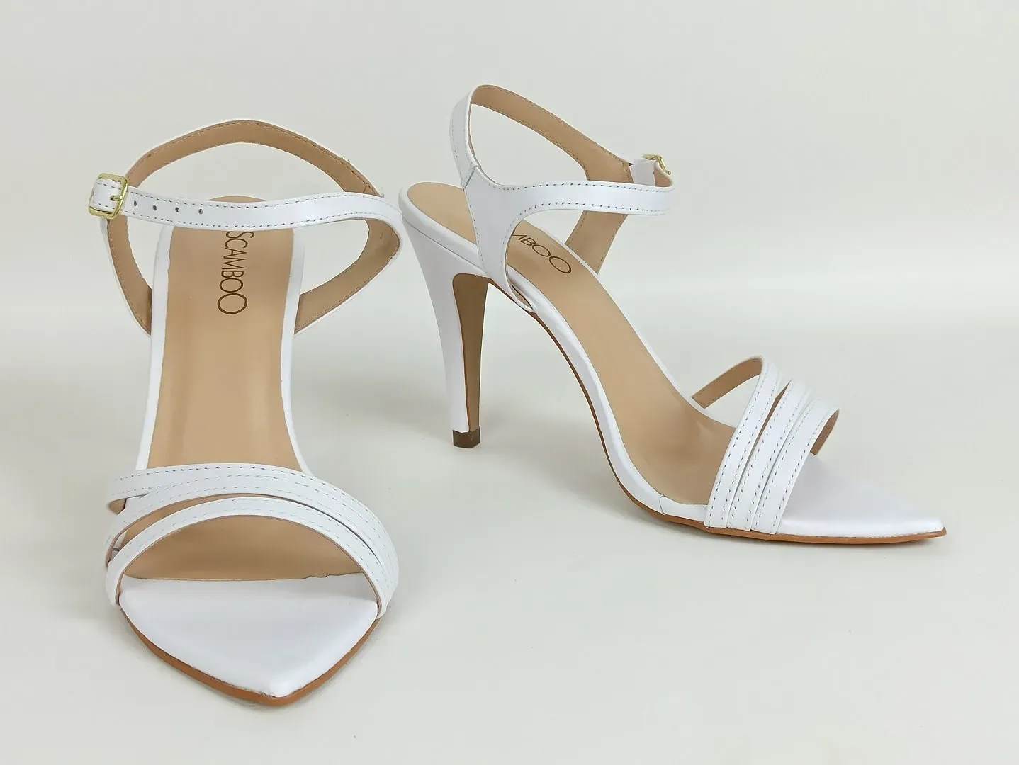 sandalia-salto-alto-fino-bico-folha-branca-361aa5010_4