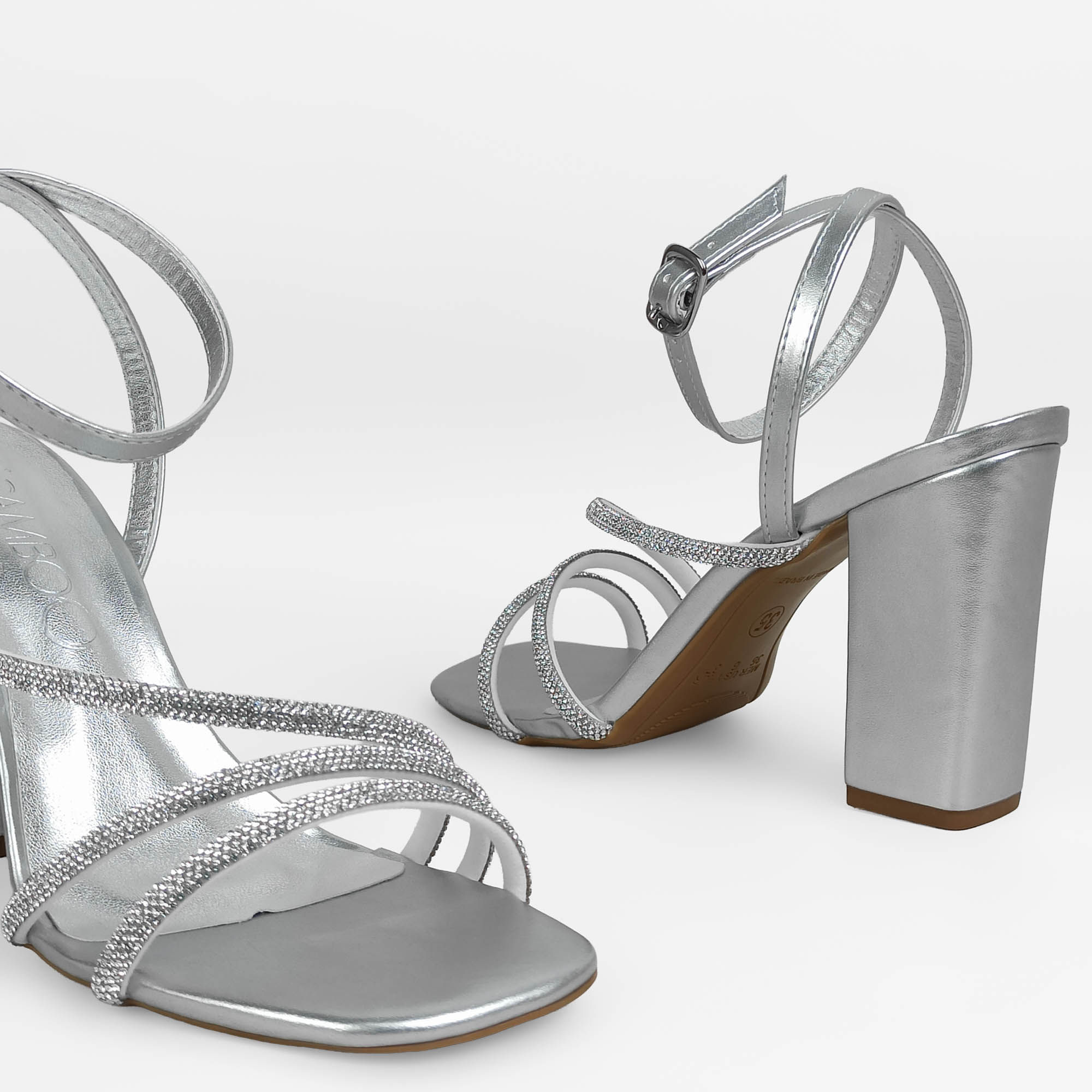 sandalia-metalizada-salto-bloco-bico-quadrado-prata-14500010_5