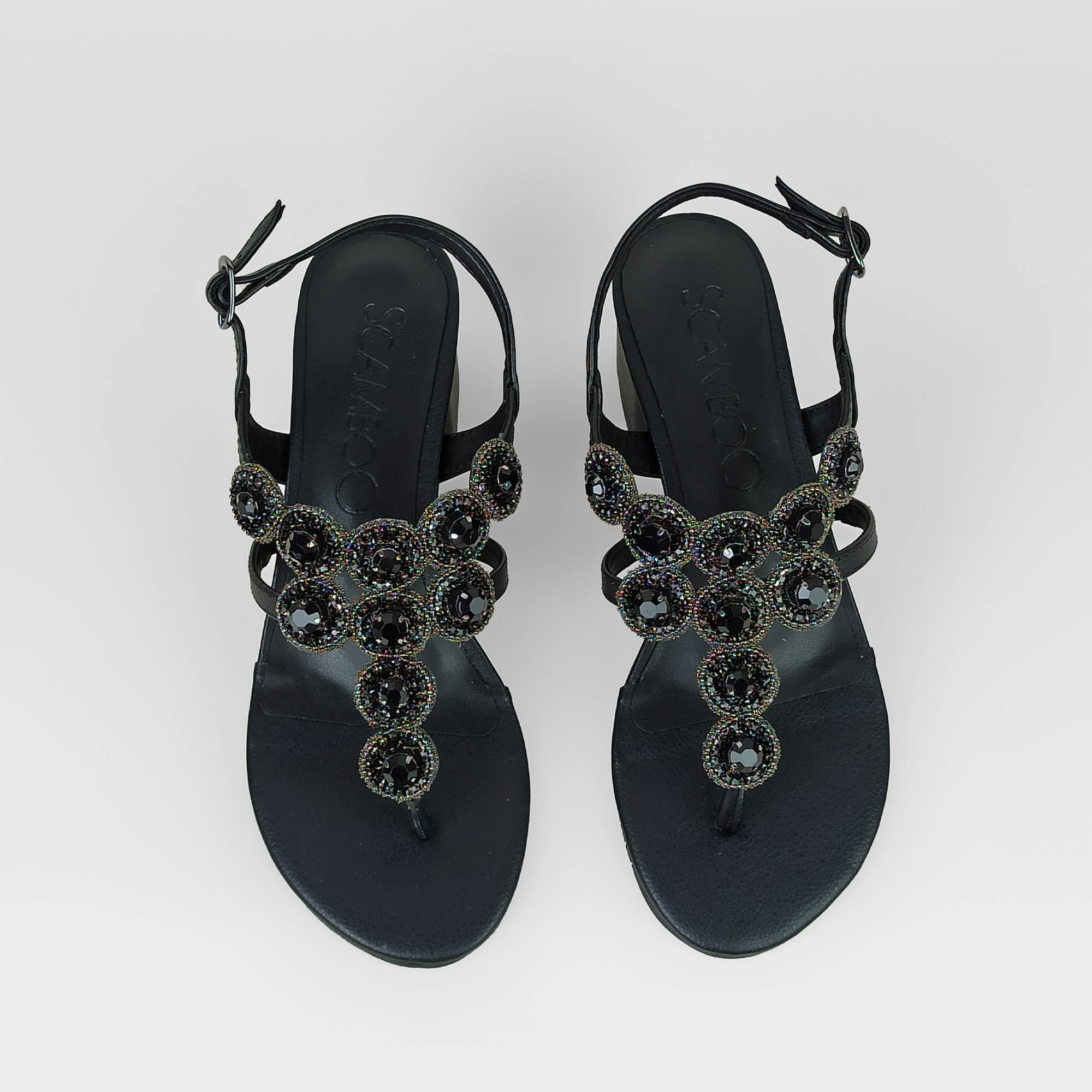 sandalia-salto-medio-grosso-bico-redondo-preto-20813002_5