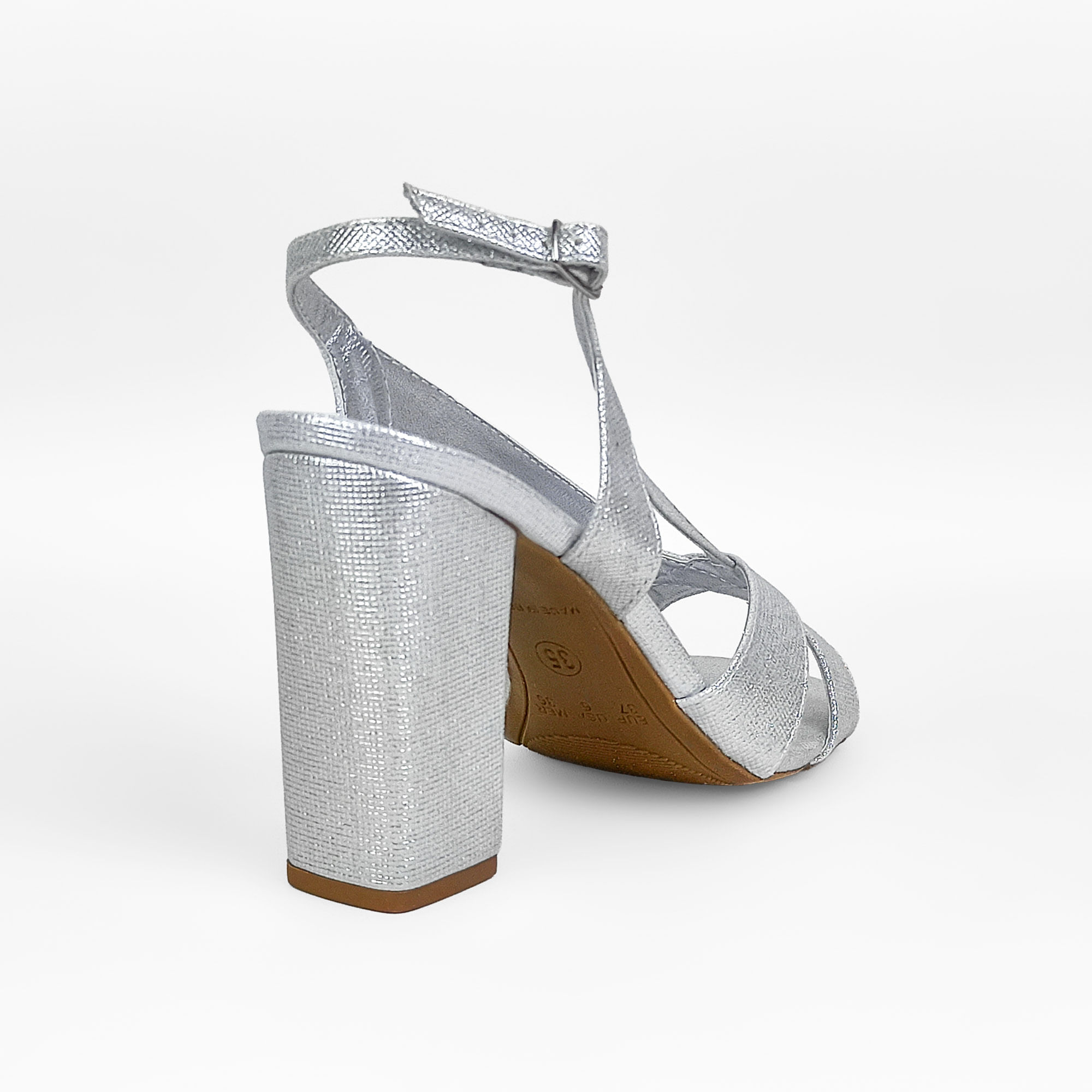 sandalia-metalizada-salto-alto-bico-quadrado-prata-14501601_4