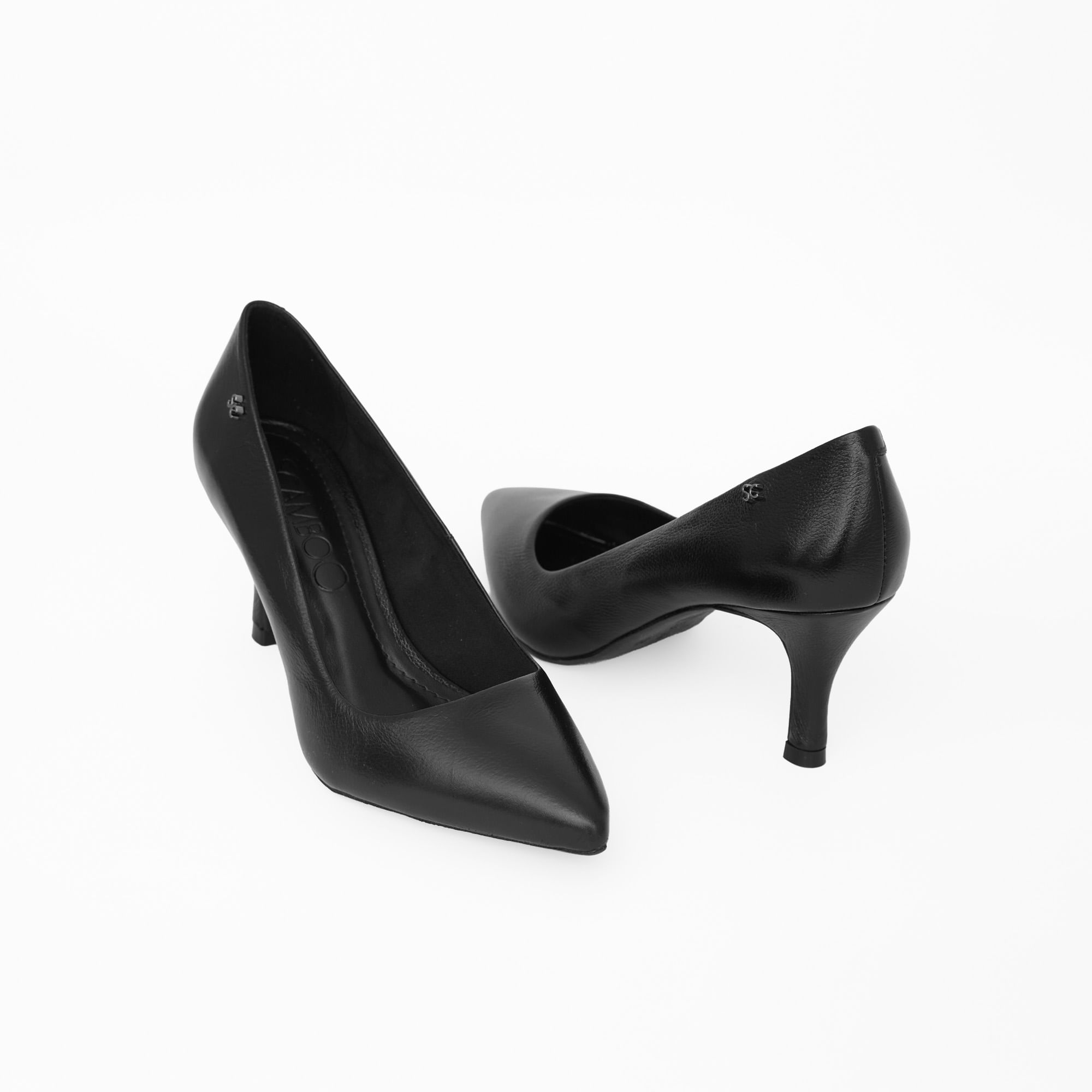 scarpin-couro-salto-baixo-fino-bico-fino-preto-12700048_5