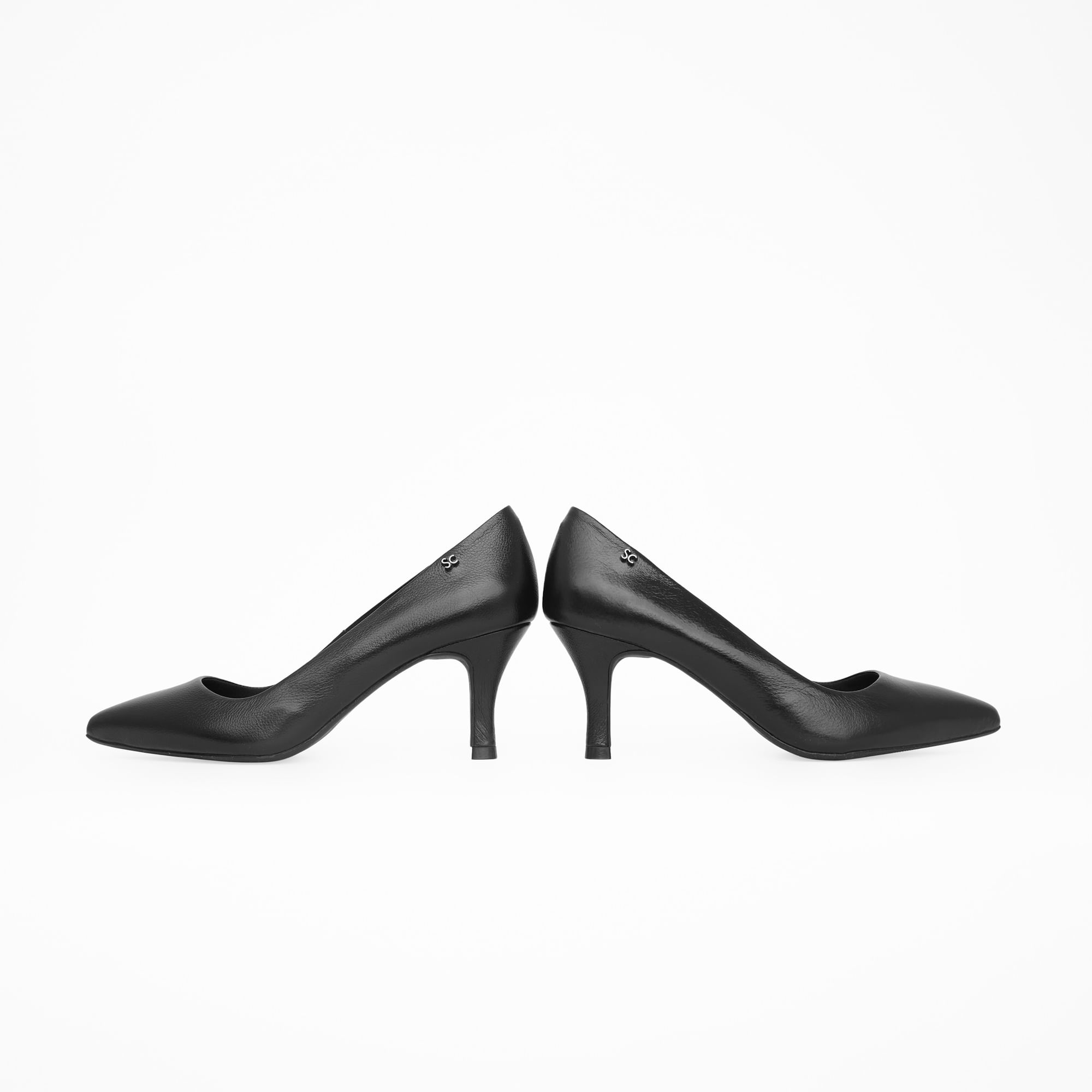 scarpin-couro-salto-baixo-fino-bico-fino-preto-12700048_6