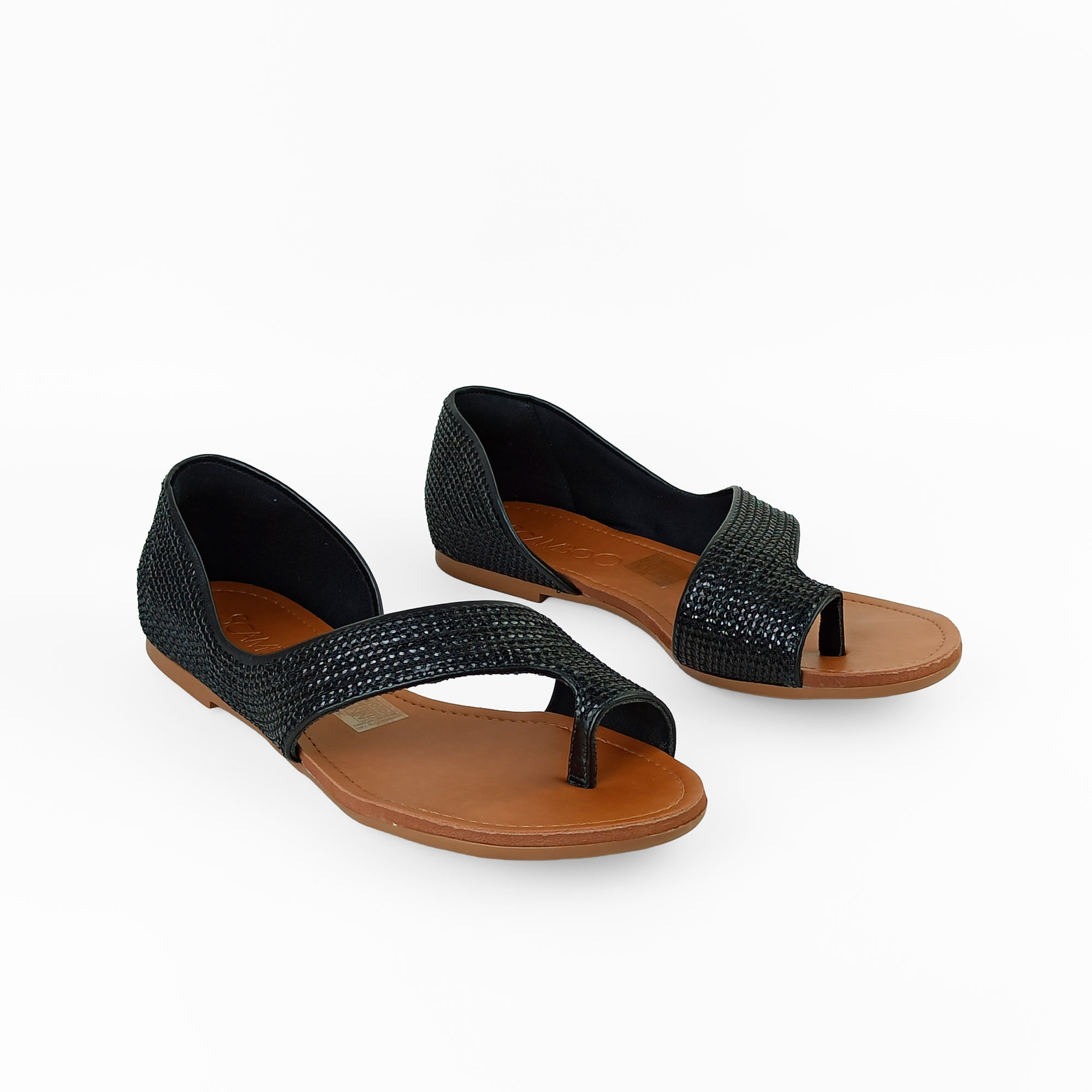 sandalia-rasteira-couro-preta-bico-redondo-2721751_3