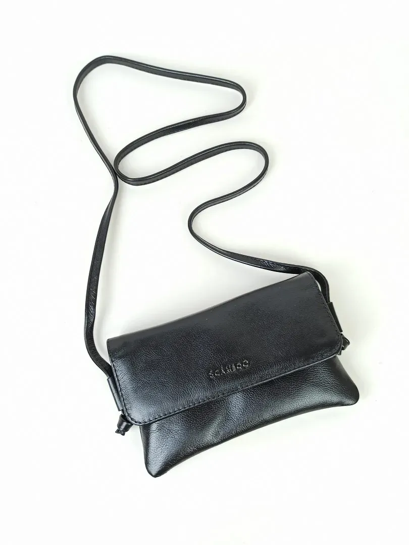 bolsa-transversal-couro-pequena-preta-b199205_5