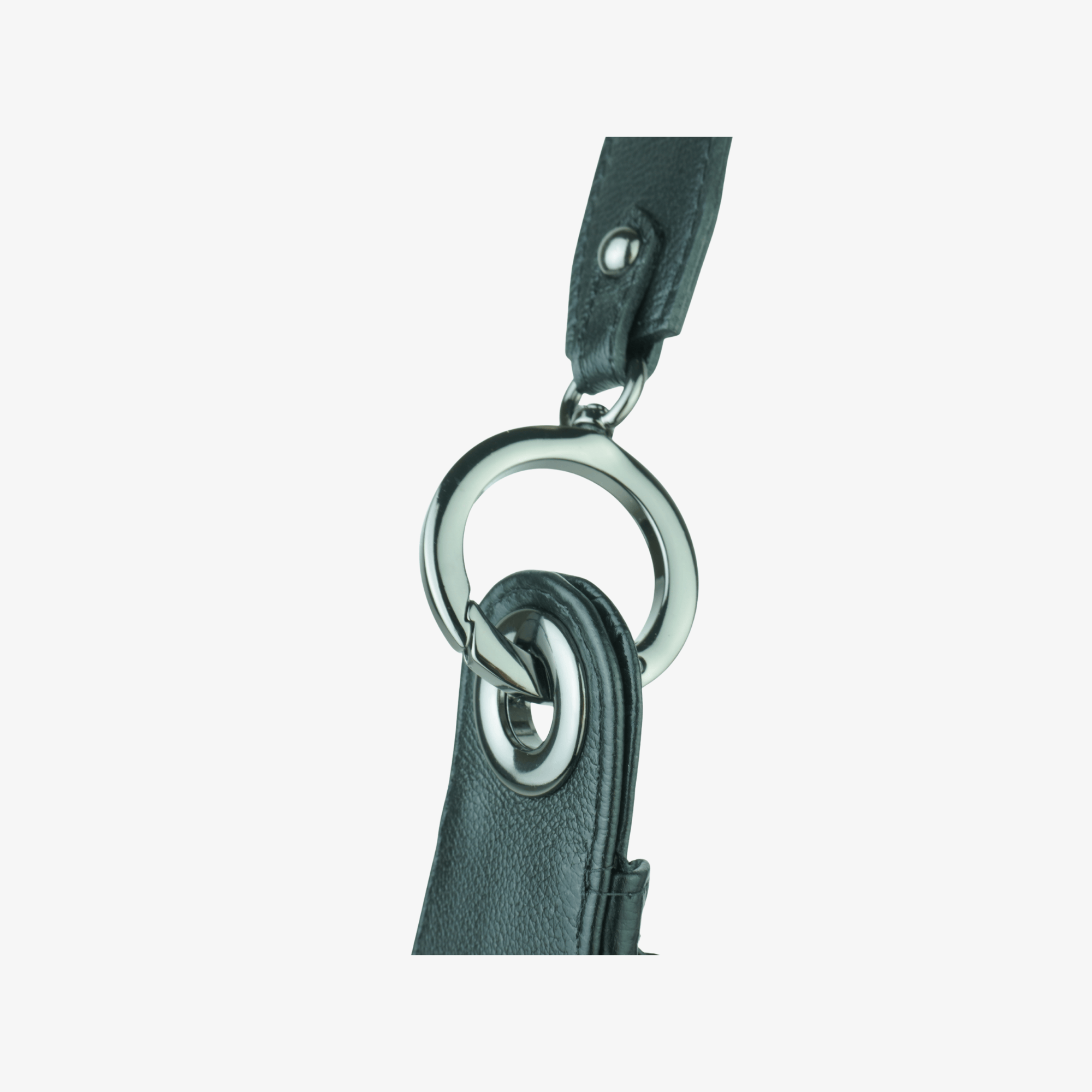 bolsa-de-ombro-media-couro-preto--b203304_3