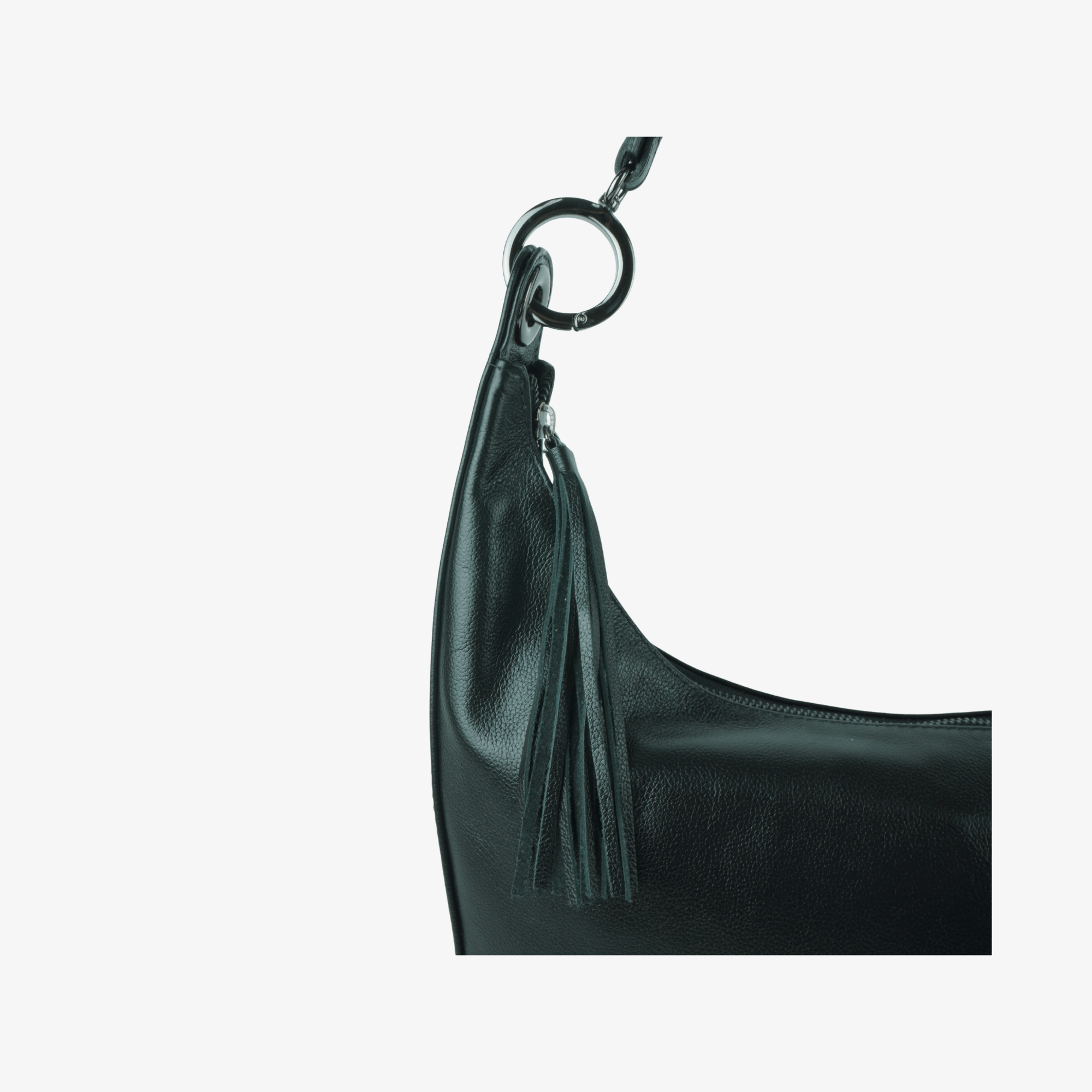 bolsa-de-ombro-media-couro-preto--b203304_5