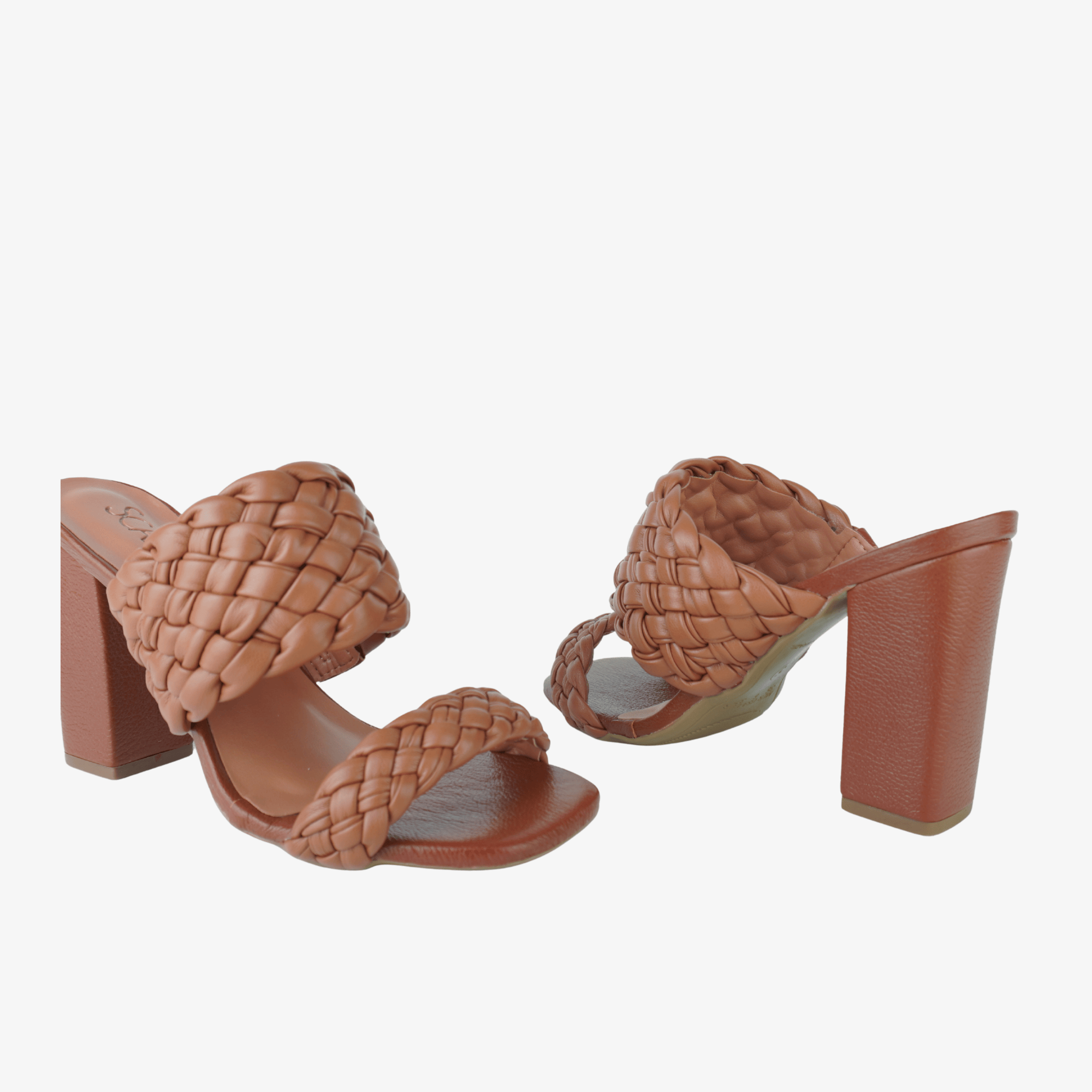 tamanco-couro-caramelo-trancado--14502202_4